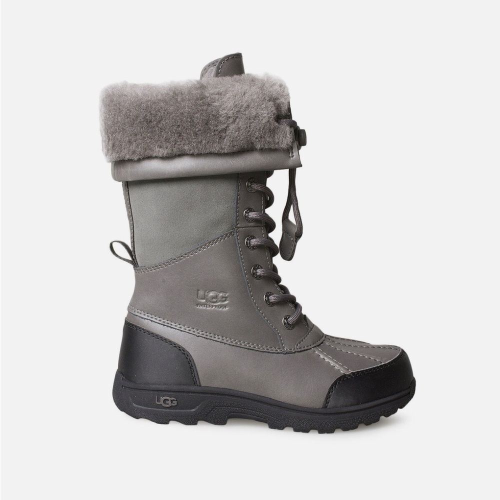 Brand new UGG BUTTE II TOGGLE TALL CWR CHARCOAL LEATHER SNOW YOUTH BOOTS size 13